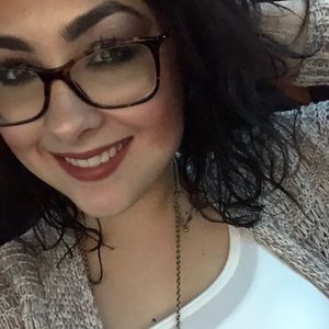 Meet your Posher, Carmencarmen